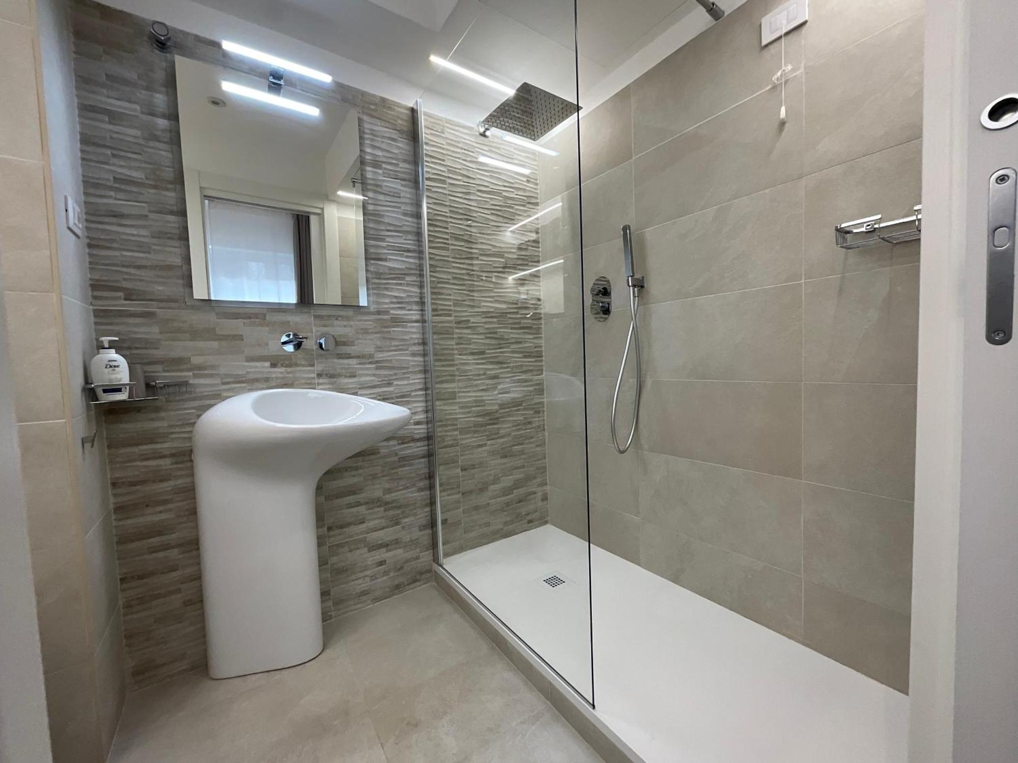 Апартаменты Bilocale San Giovanni Design Apartament Рим Экстерьер фото