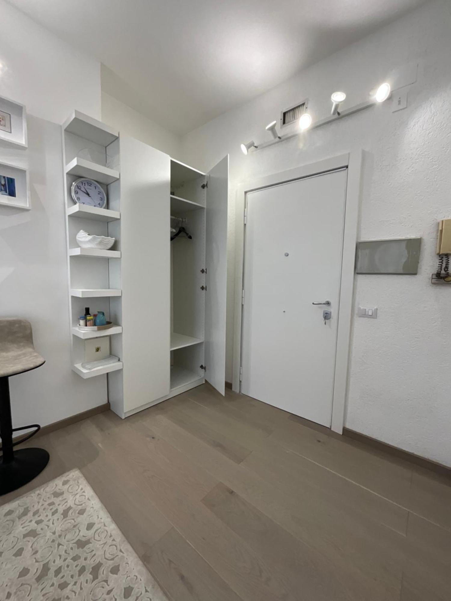 Апартаменты Bilocale San Giovanni Design Apartament Рим Экстерьер фото