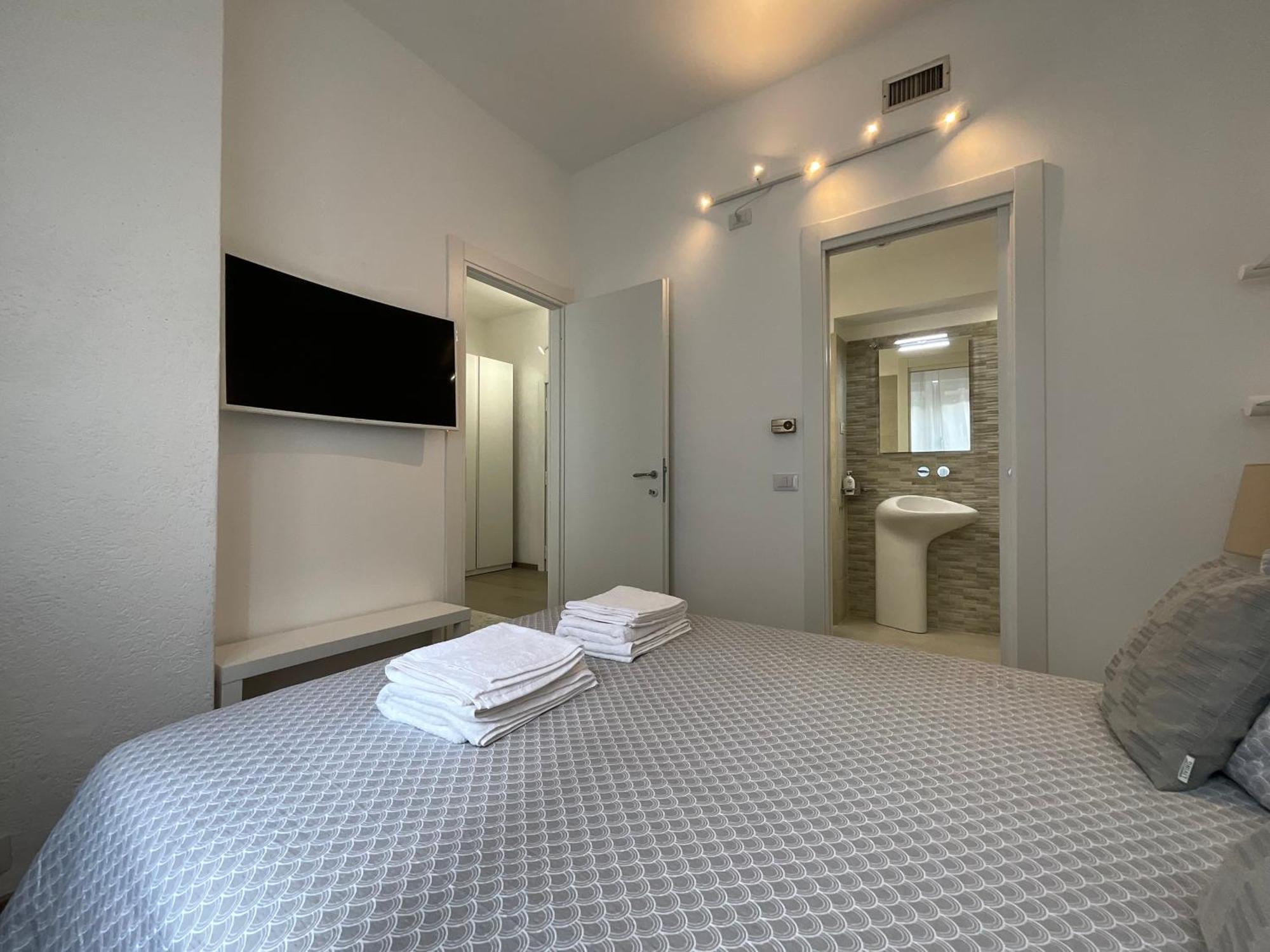 Апартаменты Bilocale San Giovanni Design Apartament Рим Экстерьер фото