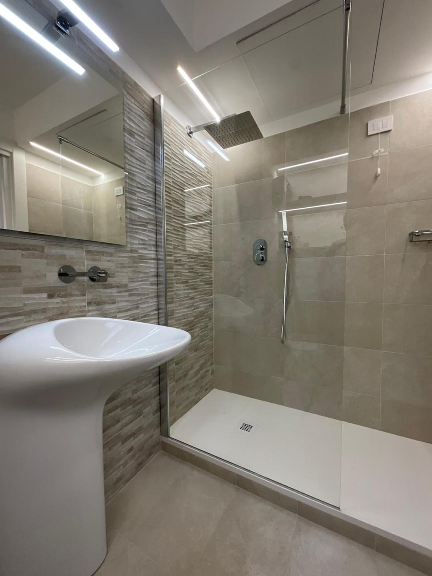 Апартаменты Bilocale San Giovanni Design Apartament Рим Экстерьер фото